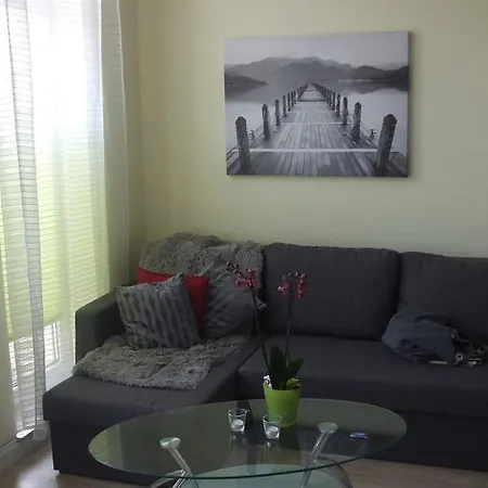 Apartament Niebieski Lägenhet